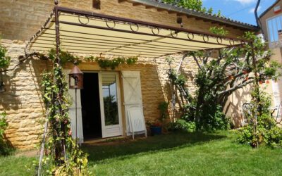 FABRICATION ET INSTALLATION DE PERGOLA À VILLEFRANCHE-SUR-SAÔNE, CAPITALE DU BEAUJOLAIS