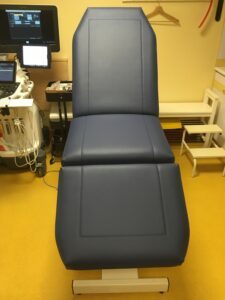 IMG_8752 table toute neuve installée par nos equipes